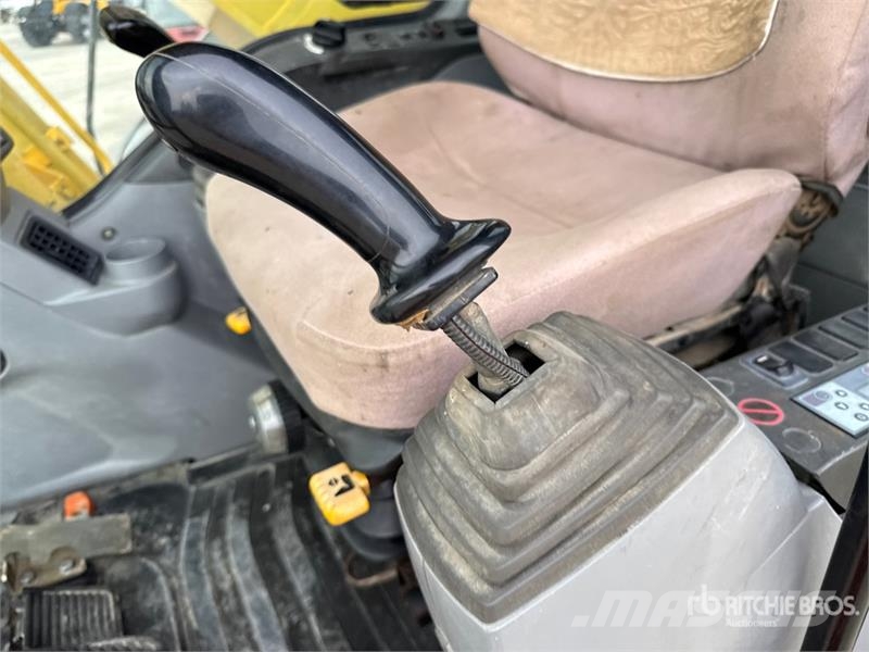 New Holland E245 履帶式 挖土機/掘鑿機/挖掘機