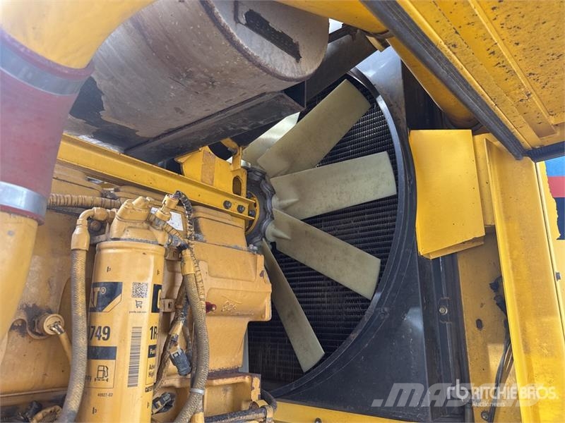New Holland FX58 2WD Ensileuse Forage Harvester Zāles smalcinātāji