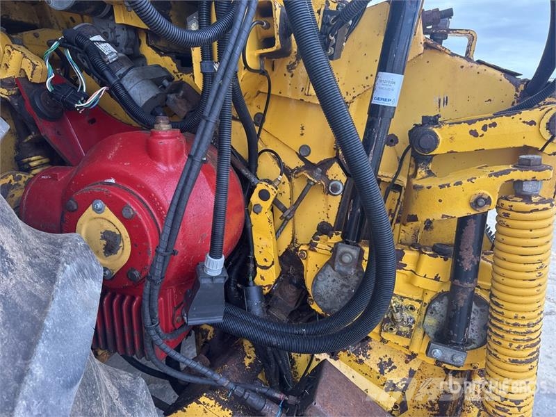 New Holland FX58 2WD Ensileuse Forage Harvester Zāles smalcinātāji