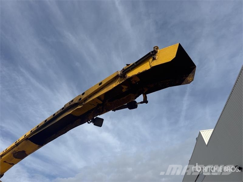 New Holland FX58 2WD Ensileuse Forage Harvester Zāles smalcinātāji