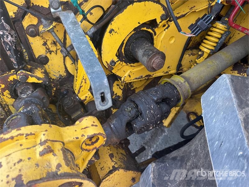 New Holland FX58 2WD Ensileuse Forage Harvester Zāles smalcinātāji
