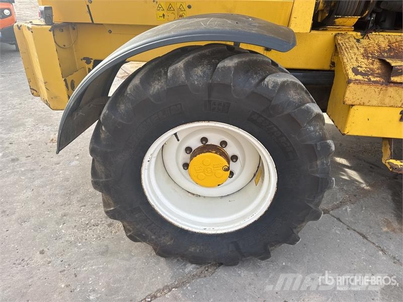 New Holland FX58 2WD Ensileuse Forage Harvester Zāles smalcinātāji