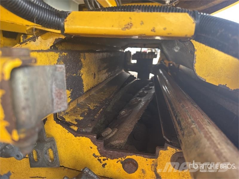 New Holland FX58 2WD Ensileuse Forage Harvester Zāles smalcinātāji