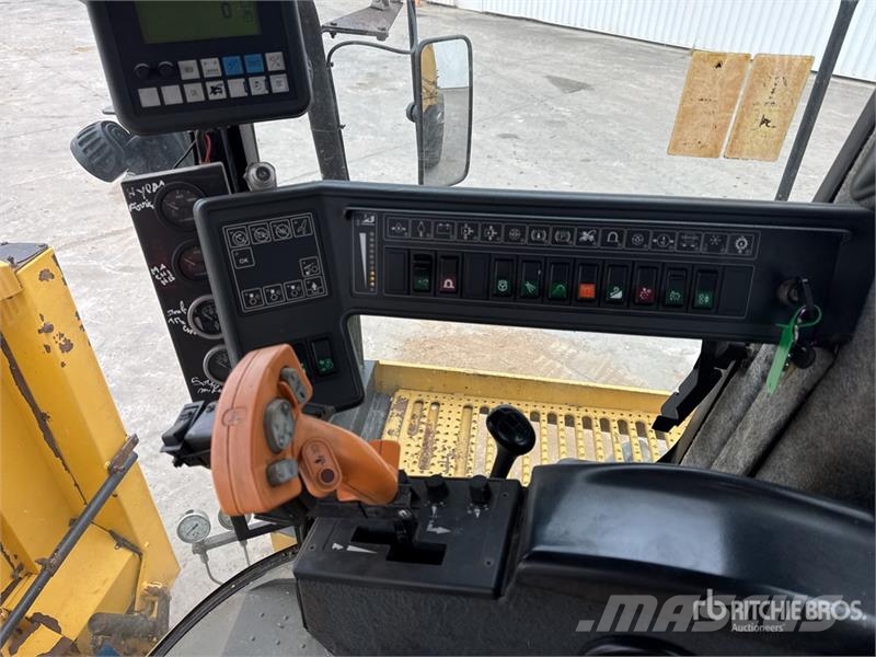 New Holland FX58 4WD Ensileuse Forage Harvester Ενσιρωκοπτικές μηχανές