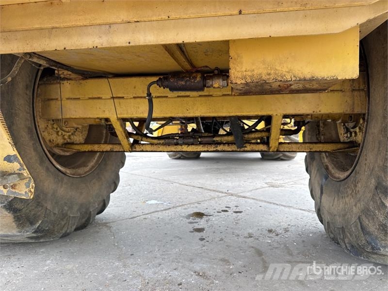 New Holland FX58 4WD Ensileuse Forage Harvester Ενσιρωκοπτικές μηχανές
