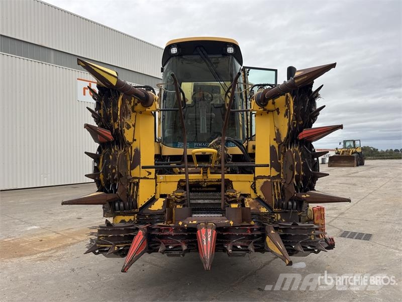 New Holland FX58 4WD Forage Harvester 목초 수확기