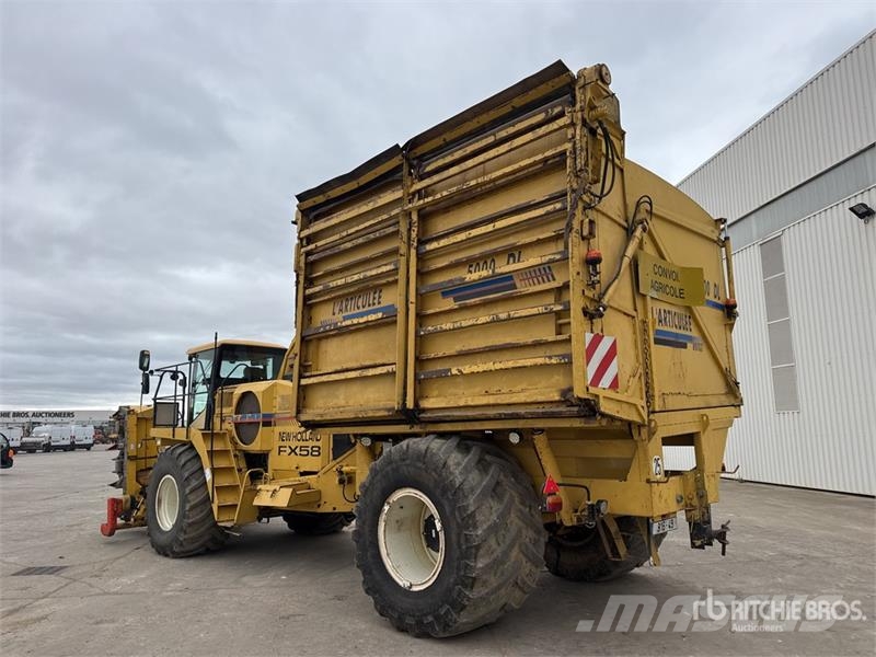 New Holland FX58 4WD Forage Harvester 목초 수확기