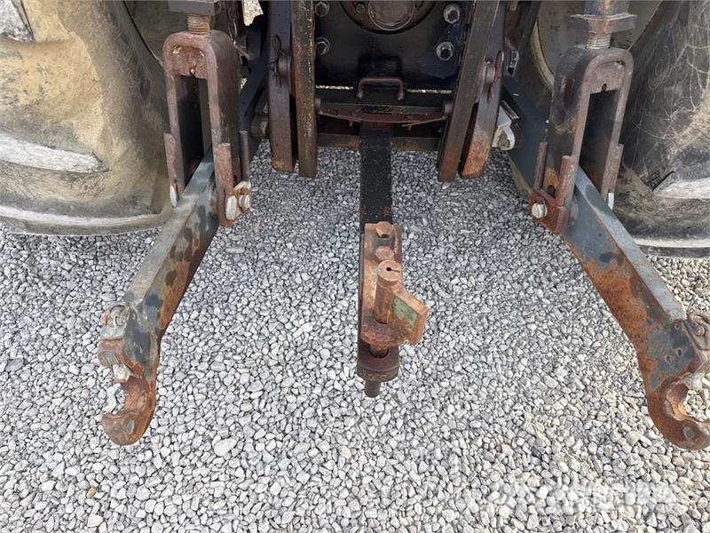 New Holland G190 4WD Tractor Traktorok
