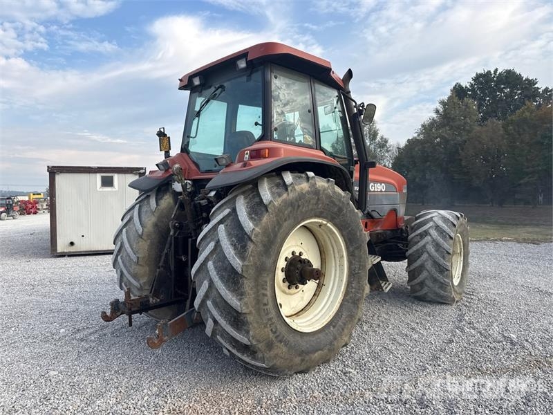 New Holland G190 4WD Tractor Trattori