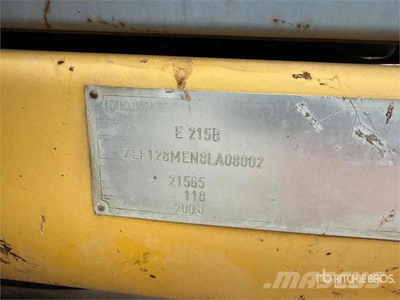 New Holland Kobelco E215B Tracked Excavator Bagri goseničarji