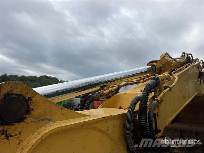 New Holland KOBELCO E235B SRNLC Pelle Sur Chenilles Tracked Ex Crawler excavators