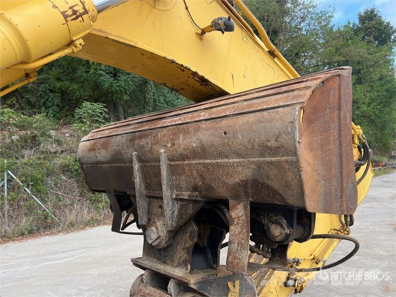 New Holland KOBELCO E235B SRNLC Pelle Sur Chenilles Tracked Ex Crawler excavators
