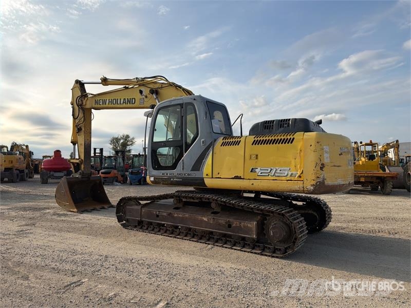 New Holland Kobelco E215B Tracked Excavator Paletli ekskavatörler
