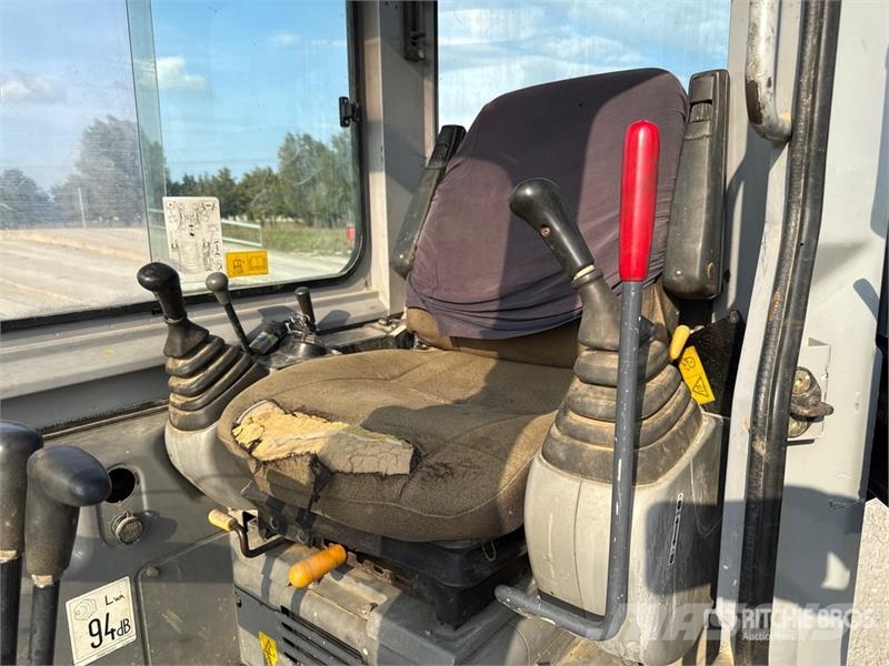 New Holland Kobelco E50-2 Mini Excavator Mini ekskavatörler, 7 tona dek