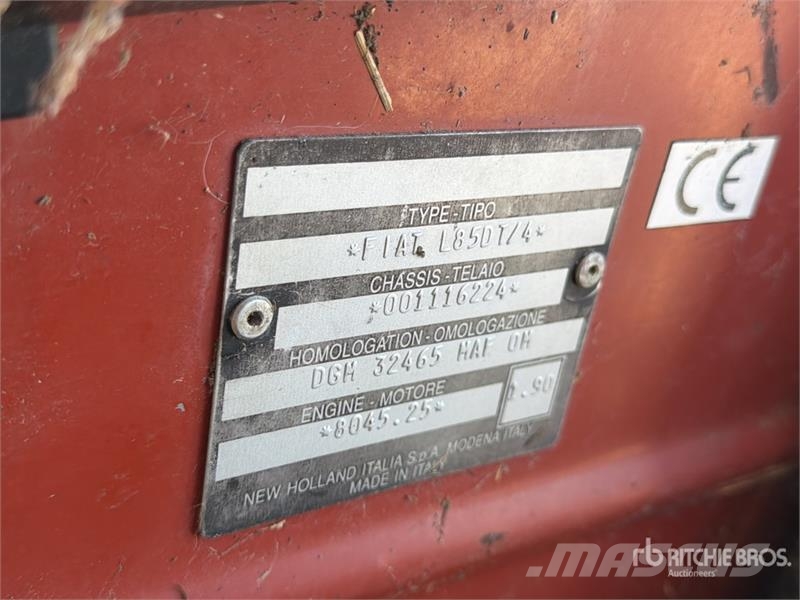 New Holland L85 DT 4WD Tractor Trattori