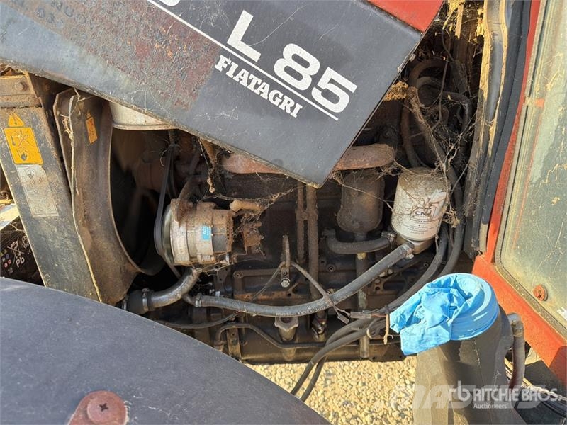 New Holland L85 DT 4WD Tractor Trattori