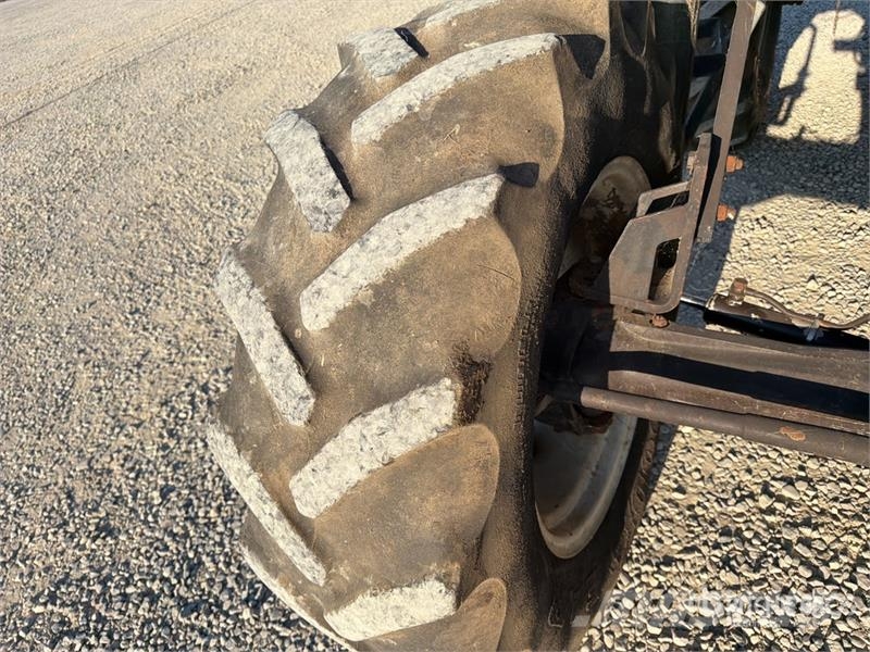 New Holland L85 DT 4WD Tractor Trattori