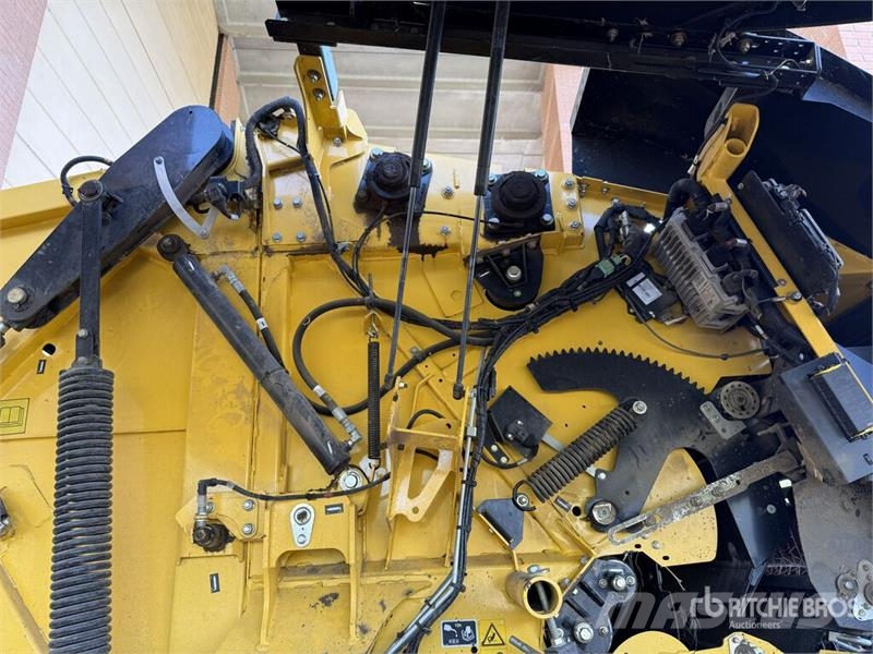 New Holland PRO BELT 165 Round Baler (Unused) Rotoempacadoras