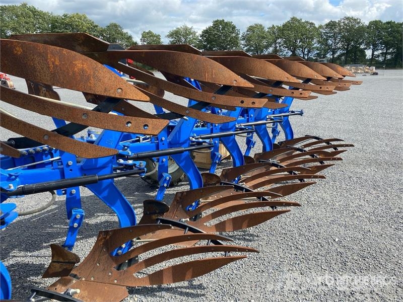 New Holland PXV7980H0L Reversible Plow Reversible ploughs