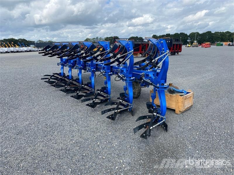 New Holland PXV7980H0L Reversible Plow Reversible ploughs