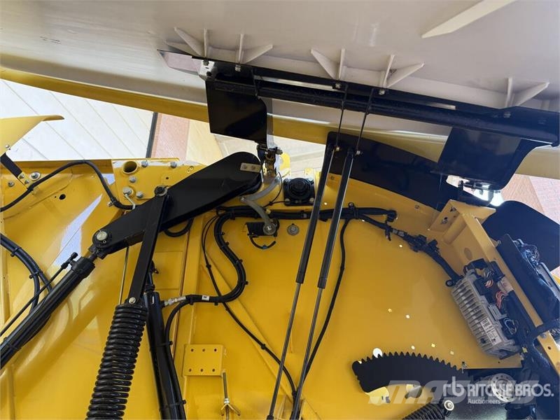 New Holland RollBelt 180 SuperFeed Round Baler (Unused) Rotoempacadoras