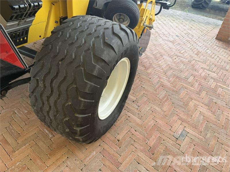 New Holland RollBelt 180 SuperFeed Round Baler (Unused) Rotoempacadoras