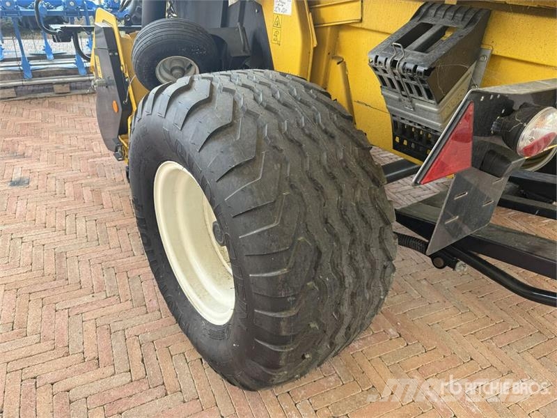 New Holland RollBelt 180 SuperFeed Round Baler (Unused) Rotoempacadoras