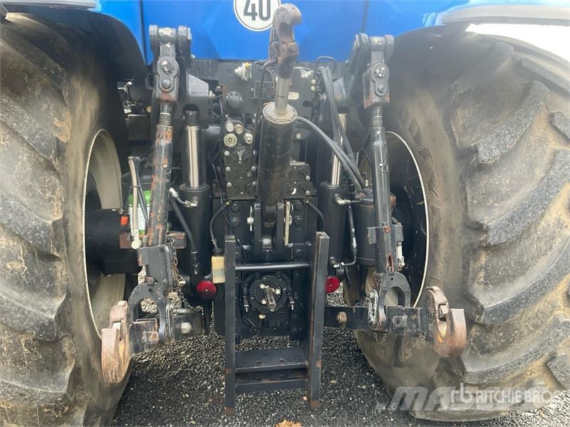 New Holland T 8.380 PC 4WD Tractor Traktorer