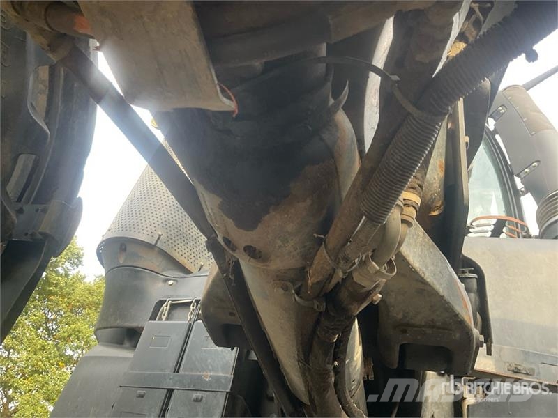 New Holland T 8.380 PC 4WD Tractor Traktorer
