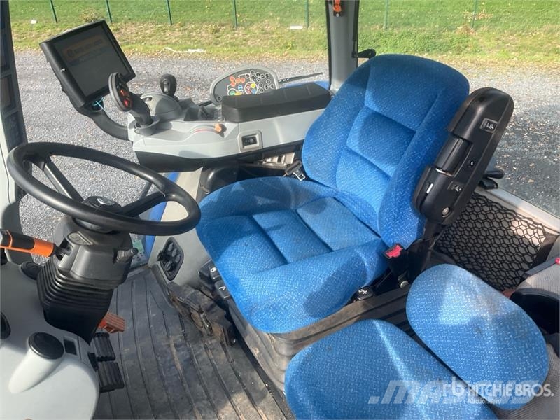 New Holland T 8.380 UC PC 4WD Tractor Traktorji