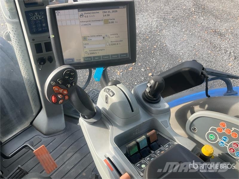 New Holland T 8.380 UC PC 4WD Tractor Traktorji