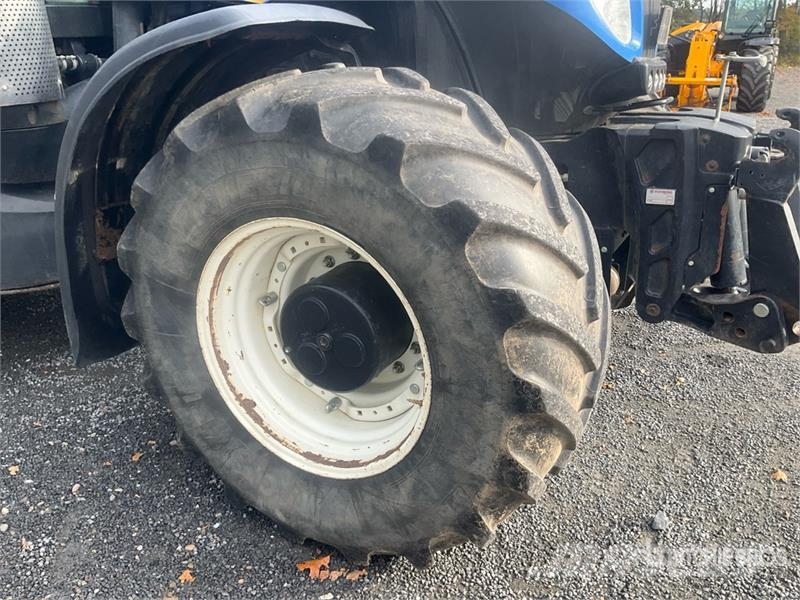 New Holland T 8.380 UC PC 4WD Tractor Traktorji