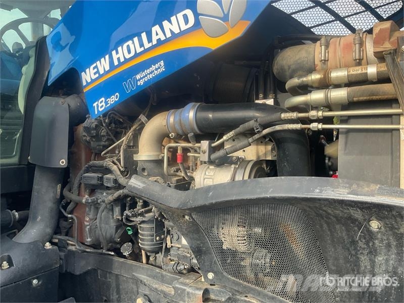 New Holland T 8.380 UC PC 4WD Tractor Traktorji