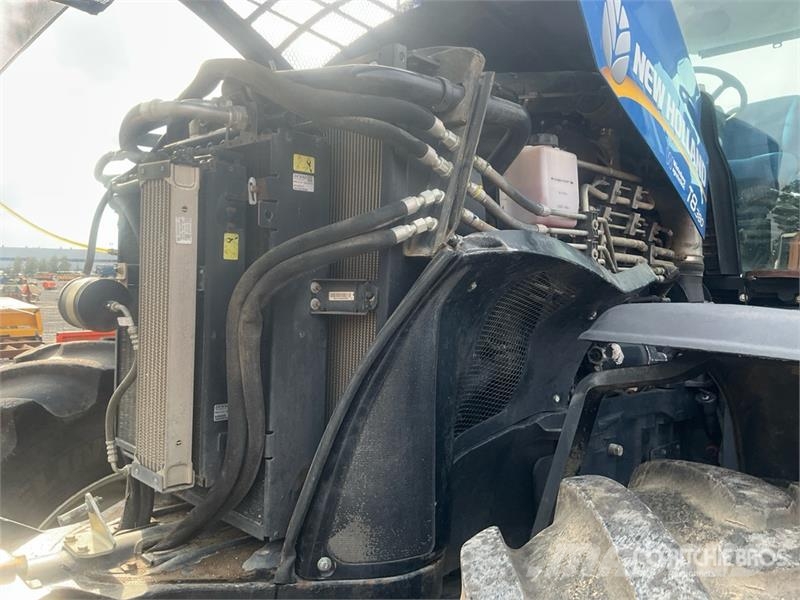 New Holland T 8.380 UC PC 4WD Tractor Traktorji