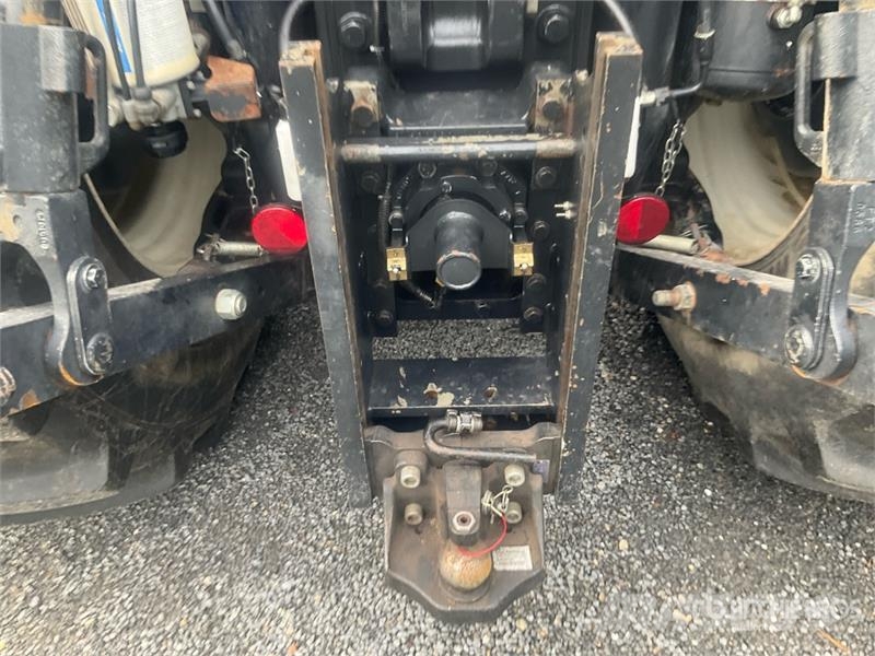 New Holland T 8.420 AC 4WD Tractor Traktorji