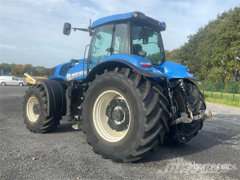 New Holland T 8.420 AC 4WD Tractor Traktorji