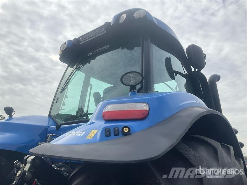 New Holland T 8.420 AC 4WD Tractor Traktorji