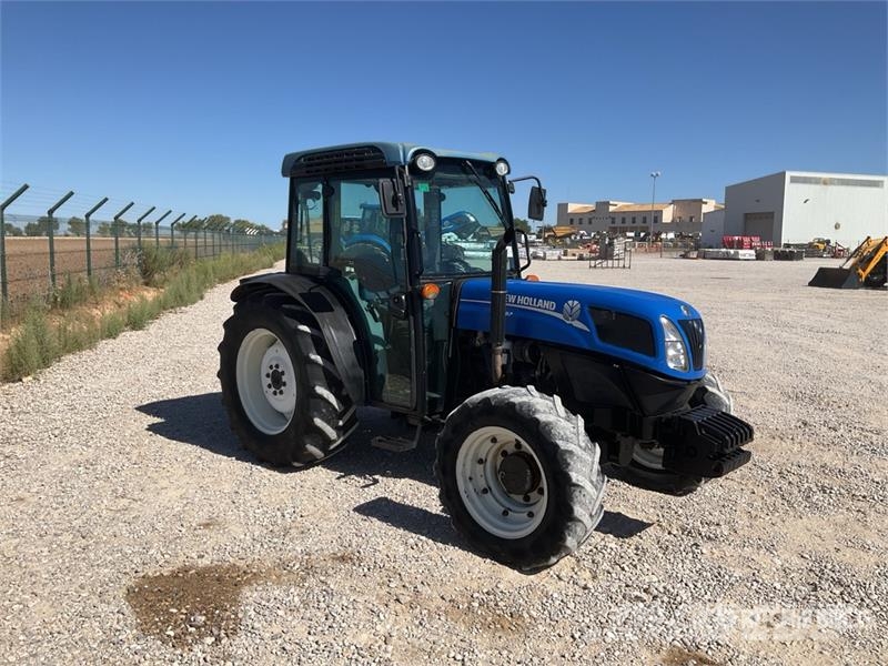 New Holland T4.105 LP 4WD Tractor Tractores