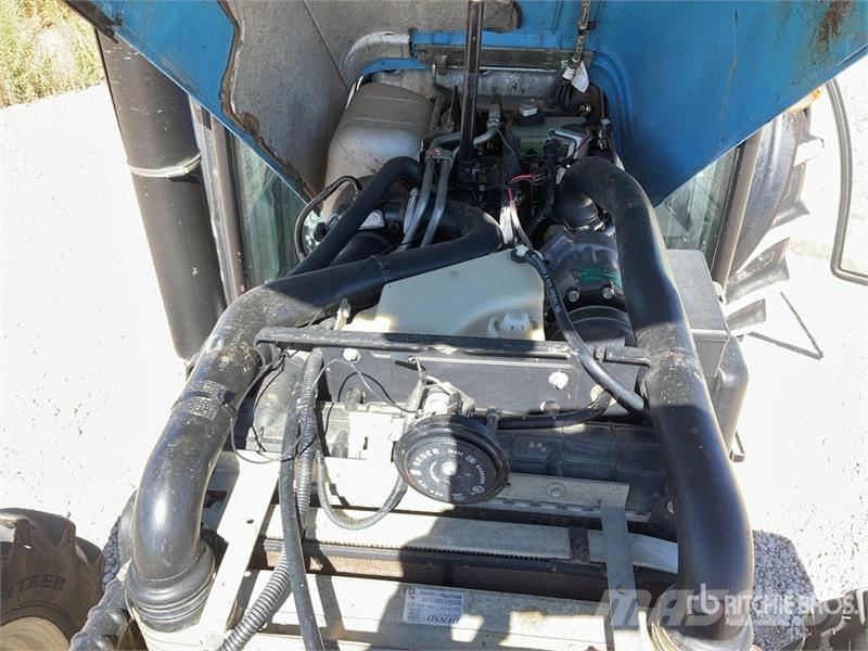New Holland T4.105 LP 4WD Tractor Tractores