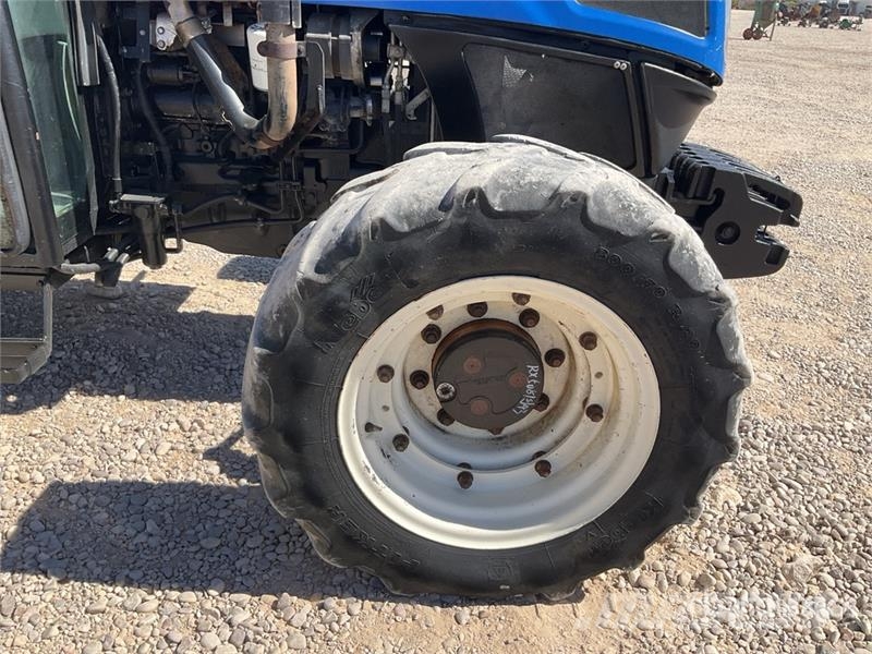 New Holland T4.105 LP 4WD Tractor Tractores