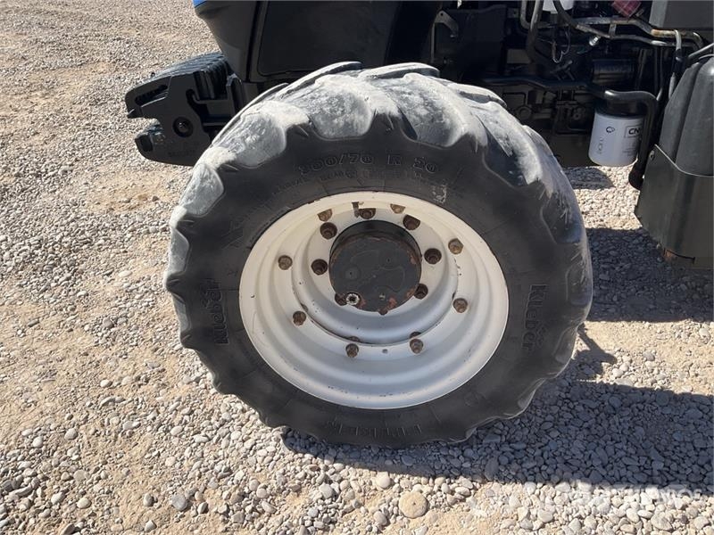 New Holland T4.105 LP 4WD Tractor Tractores