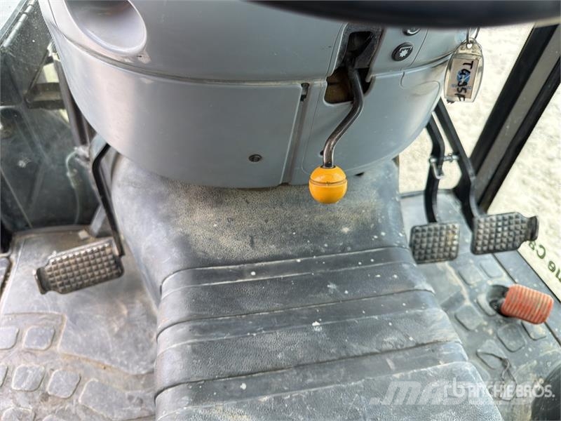 New Holland T4.95F 4WD Tractor Tractores