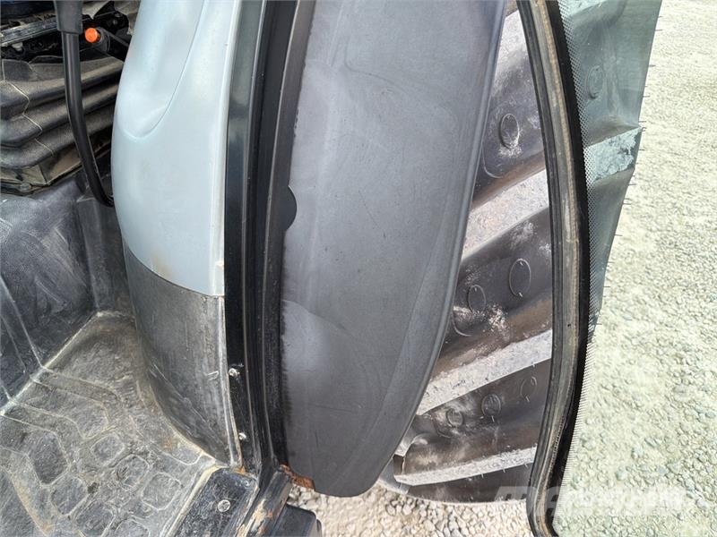 New Holland T4.95F 4WD Tractor Tractores