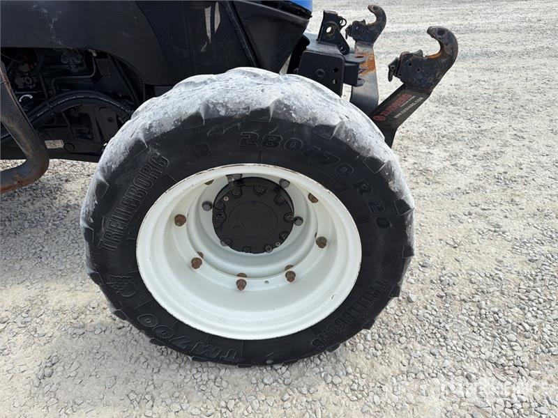 New Holland T4.95F 4WD Tractor Tractores