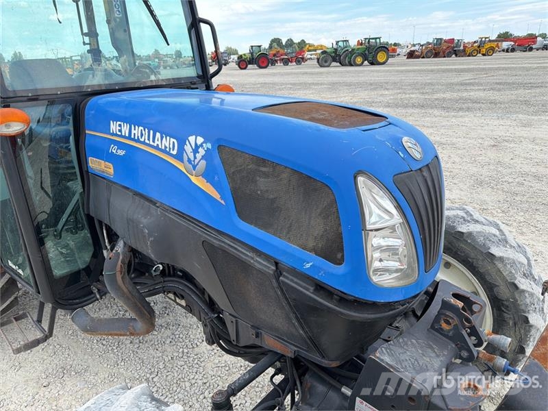 New Holland T4.95F 4WD Tractor Tractores