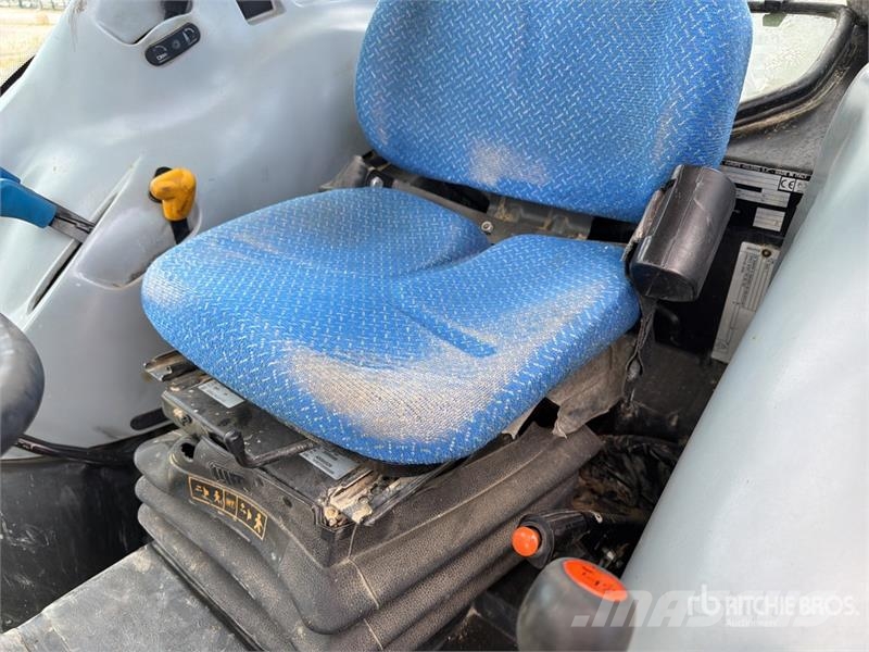 New Holland T4.95F 4WD Tractor Tractores