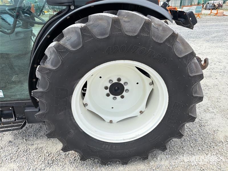 New Holland T4.95F 4WD Tractor Tractores