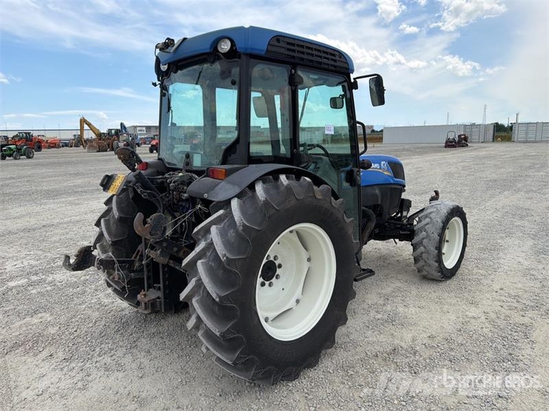 New Holland T4.95F 4WD Tractor Tractores