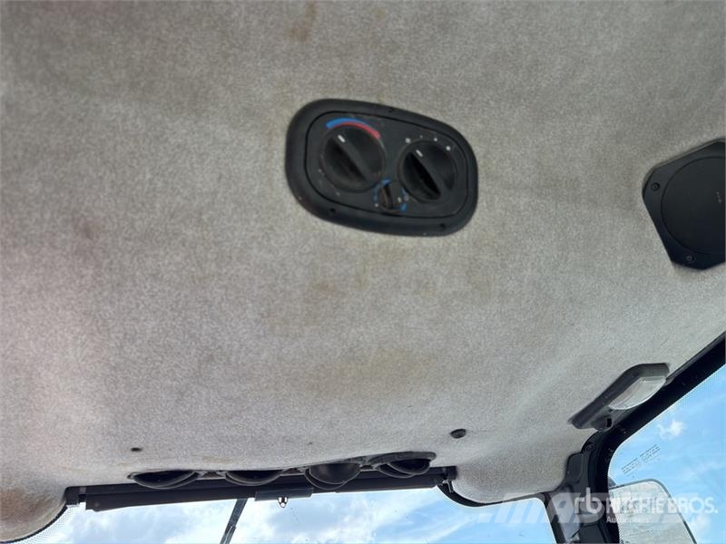 New Holland T4.95F 4WD Tractor Tractores