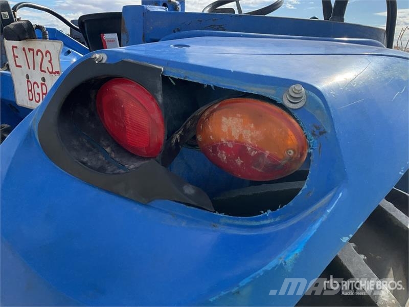 New Holland T475 4WD Tractor Tractores